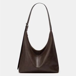 Elegant Brown Leather Shoulder Bag